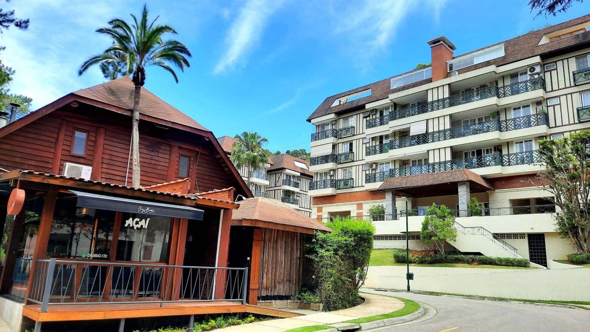 Granja Brasil - Lindo - Com Piscina E Lazer - No Centro De Itaipava Apartment