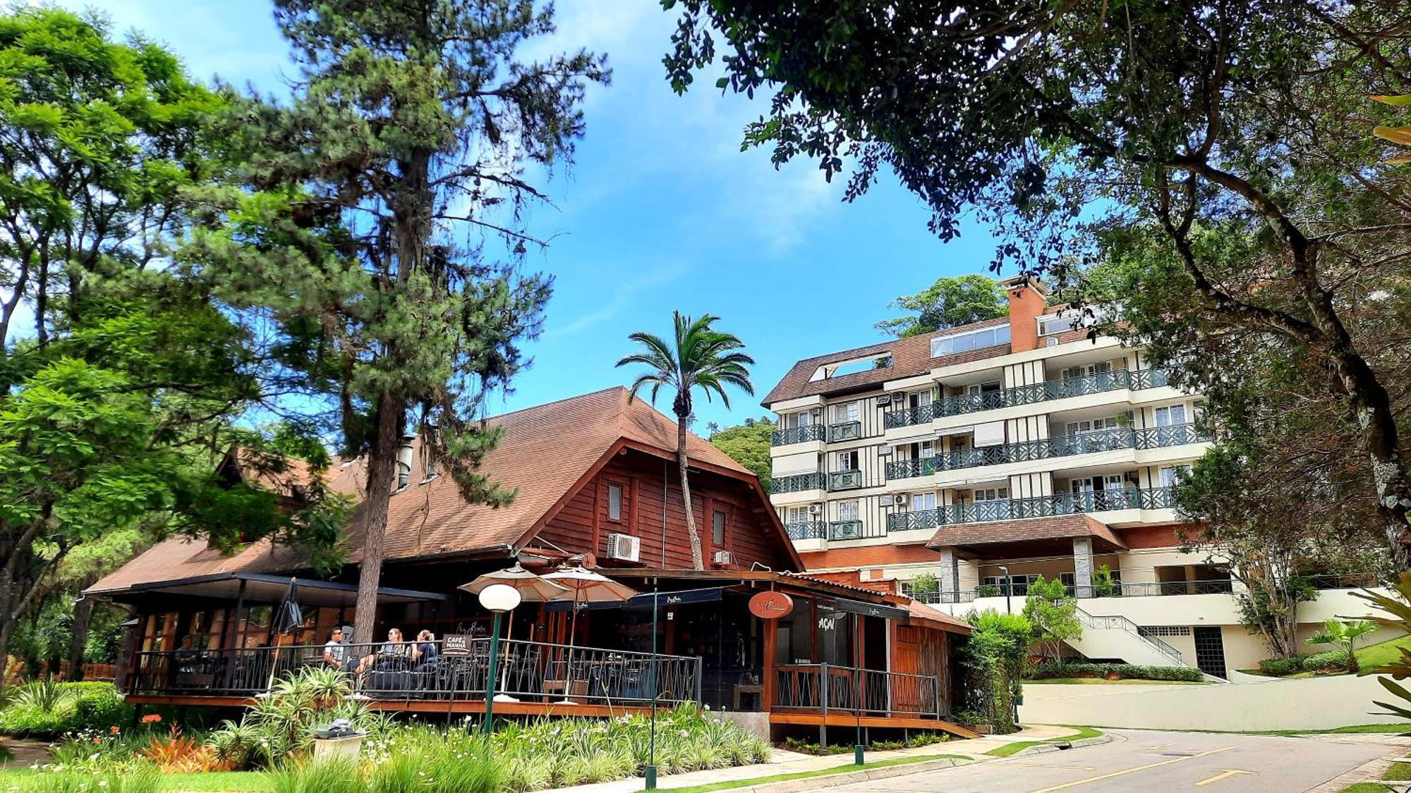 Granja Brasil - Lindo - Com Piscina E Lazer - No Centro De Itaipava