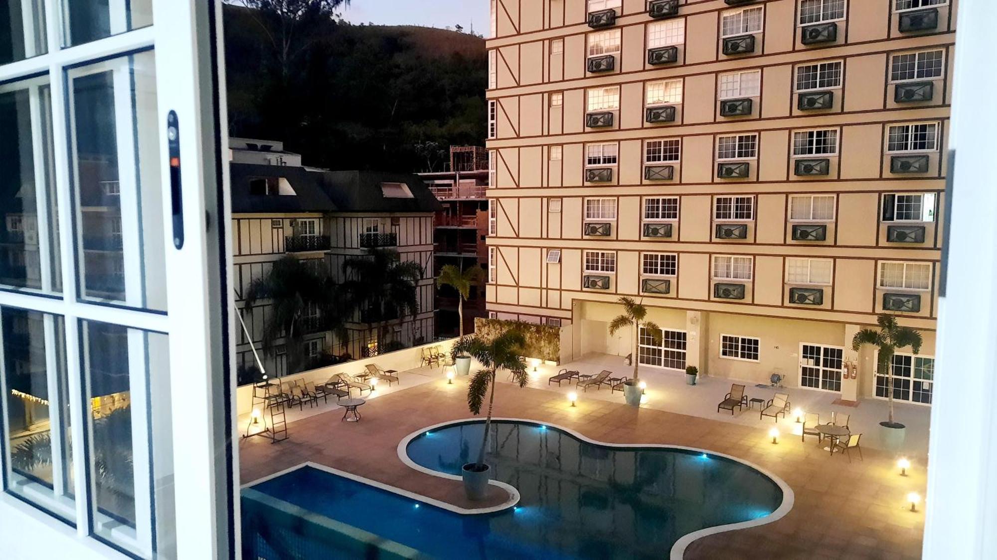 Granja Brasil - Lindo - Com Piscina E Lazer - No Centro De Itaipava *